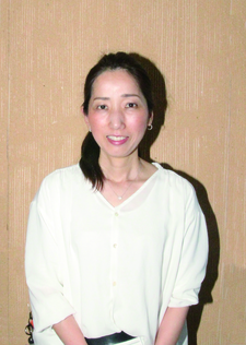 島崎　美和子　マネージャー