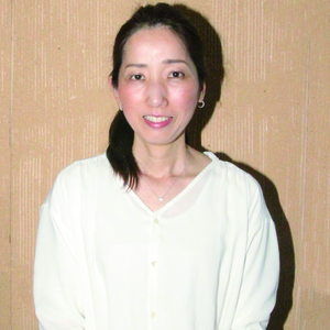 島崎　美和子　マネージャー